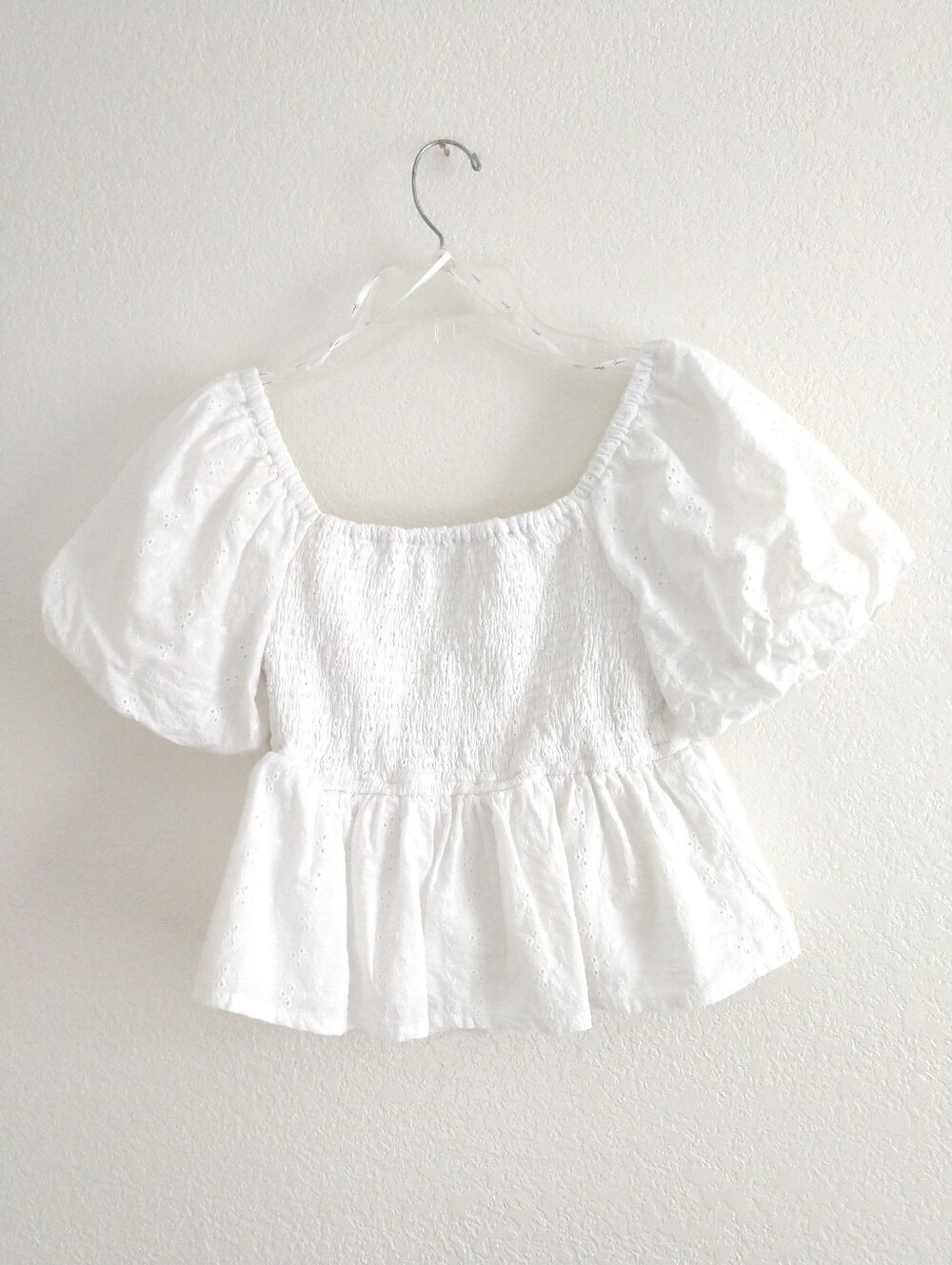 Adorable Japna White CROP Peasant Top Coquette White Eyelet Puff Sleeves Small - Picture 9 of 12